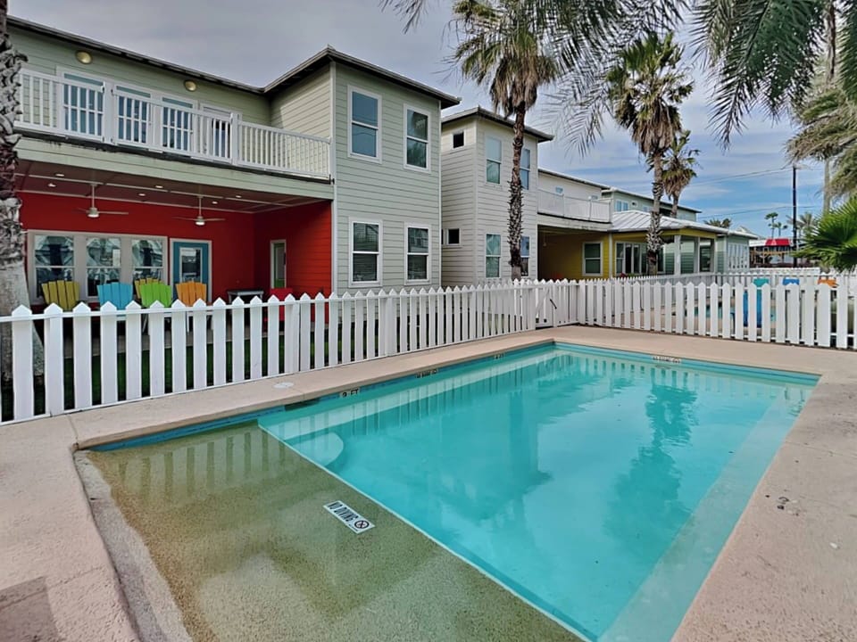 House (Multiple Bedrooms) | Property amenity