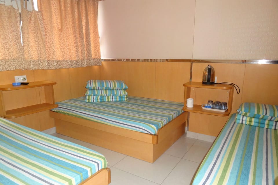 Select Comfort beds, soundproofing, iron/ironing board, free WiFi