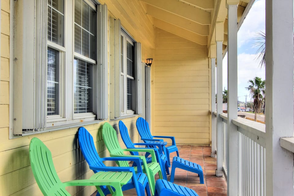 House (4 Bedrooms) | Property amenity