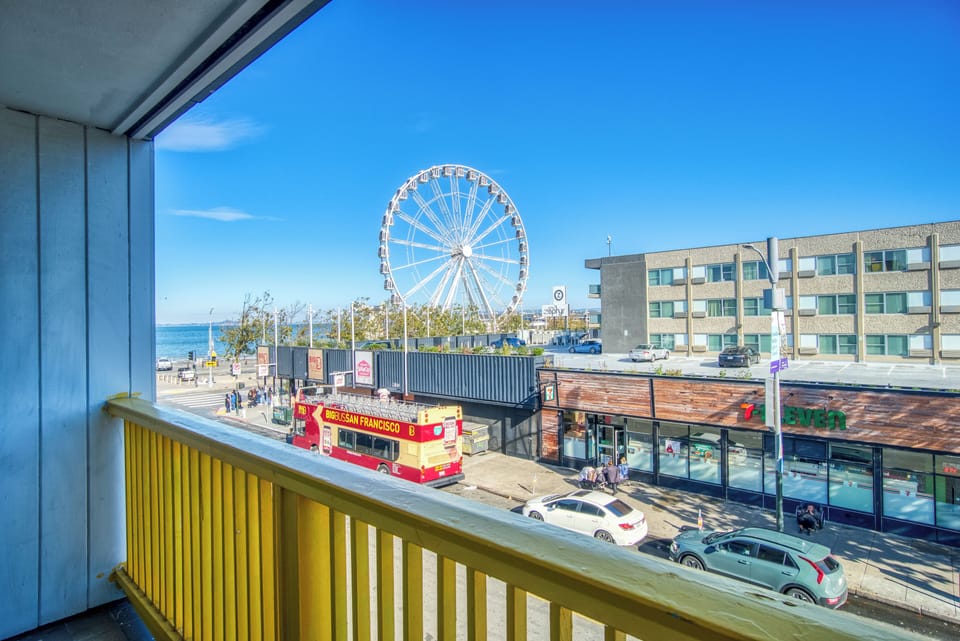 Premium Room, 1 King Bed with Sofa bed, Balcony, Partial Ocean View | Terrace/patio