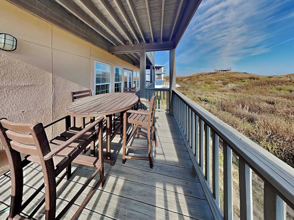 House (5 Bedrooms) | Property amenity