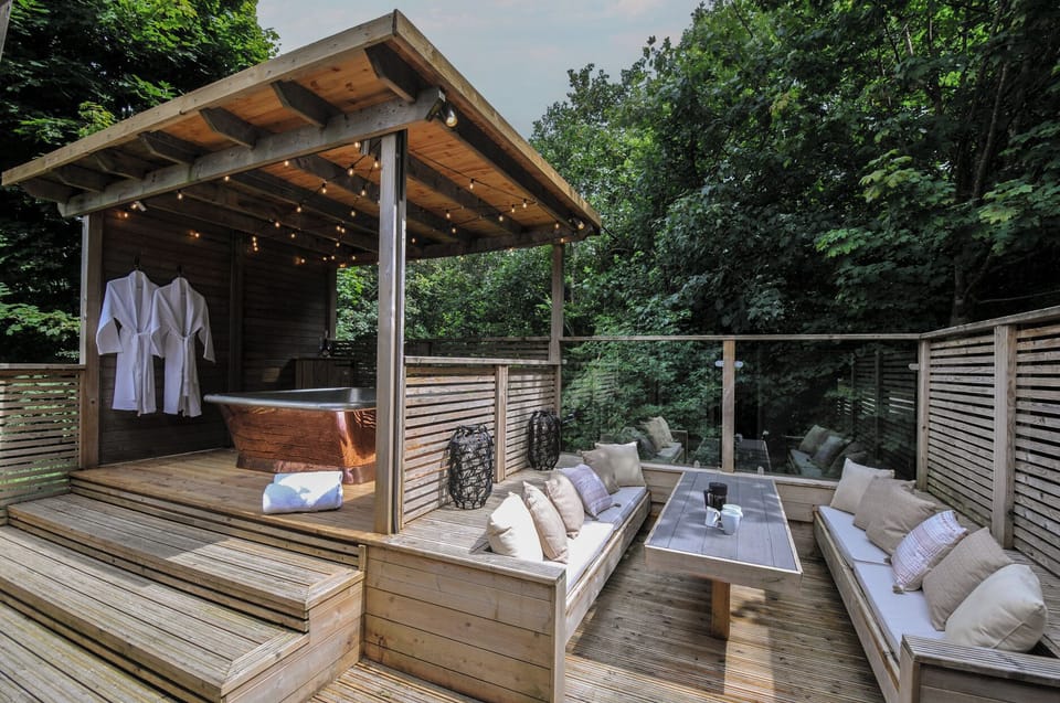 Cottage | Property grounds
