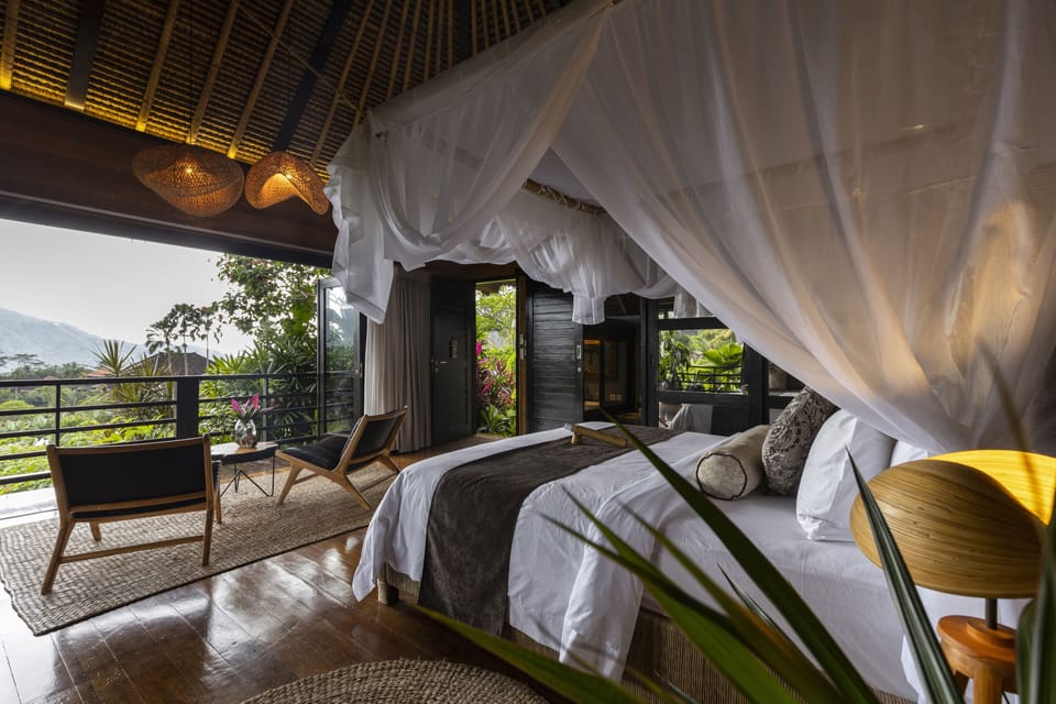 Executive Villa | Premium bedding, pillowtop beds, minibar, in-room safe