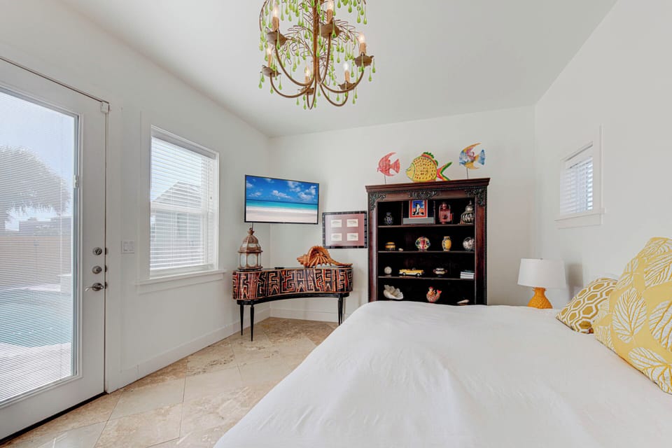 House (5 Bedrooms) | Property amenity