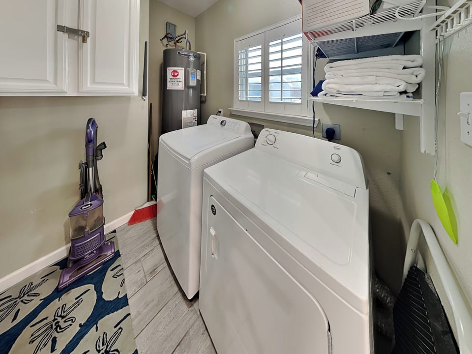 House (3 Bedrooms) | Property amenity