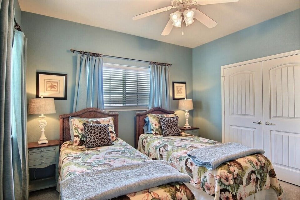 Shell Yeah by Silver Sands Vacation Rentals Apartment in Port Aransas