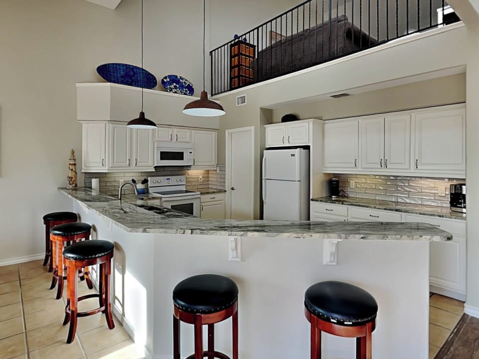 House (4 Bedrooms) | Property amenity