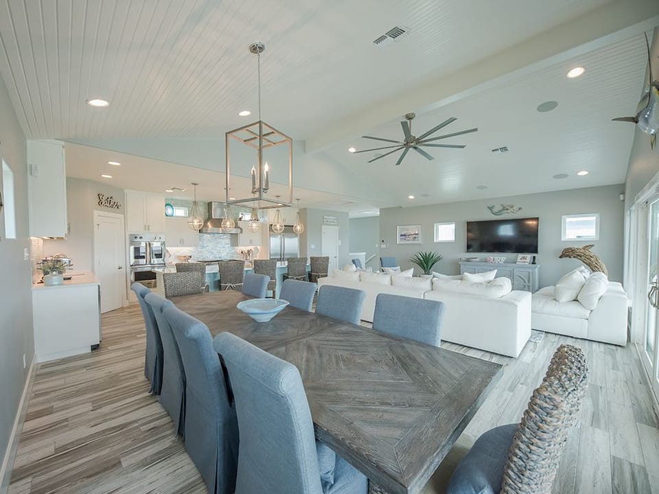 House (5 Bedrooms) | Property amenity