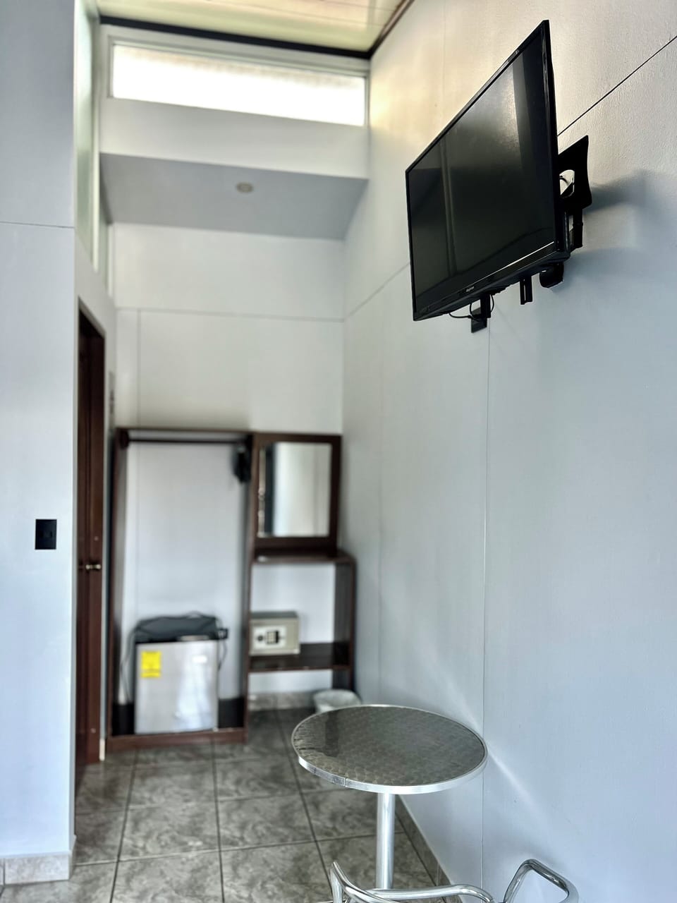 Economy Room | In-room safe, free WiFi, bed sheets