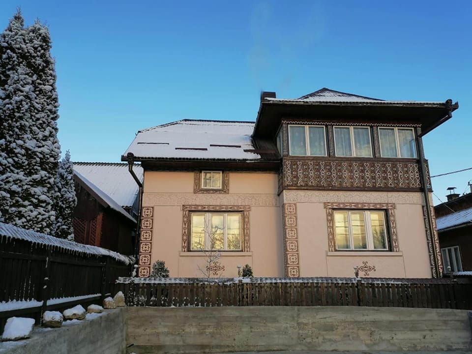 House | Exterior