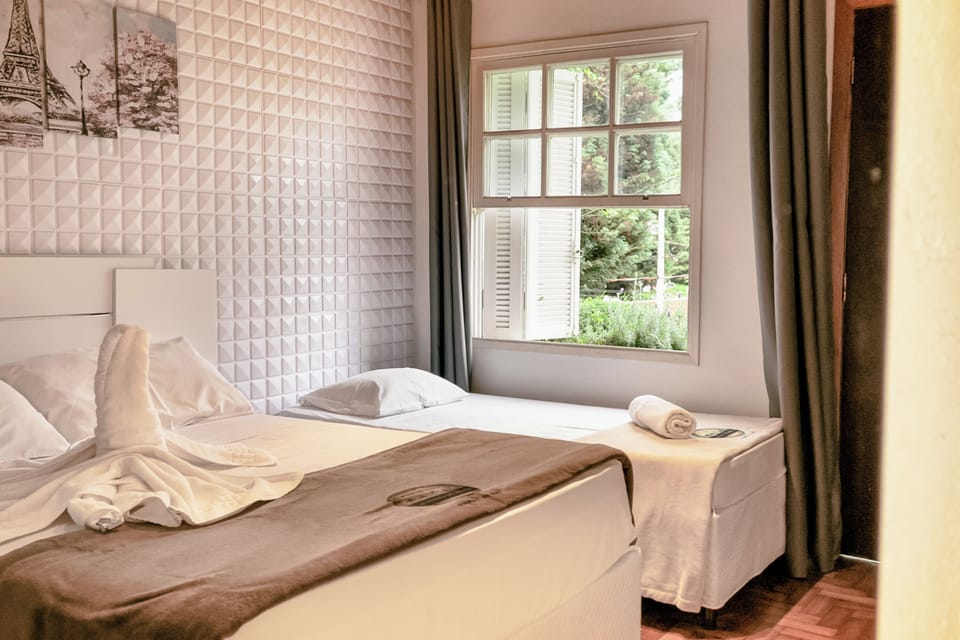 Standard Room | Minibar, free WiFi