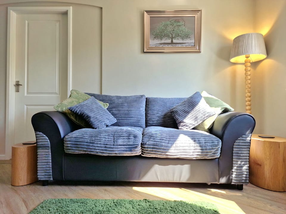 Cottage | Living area