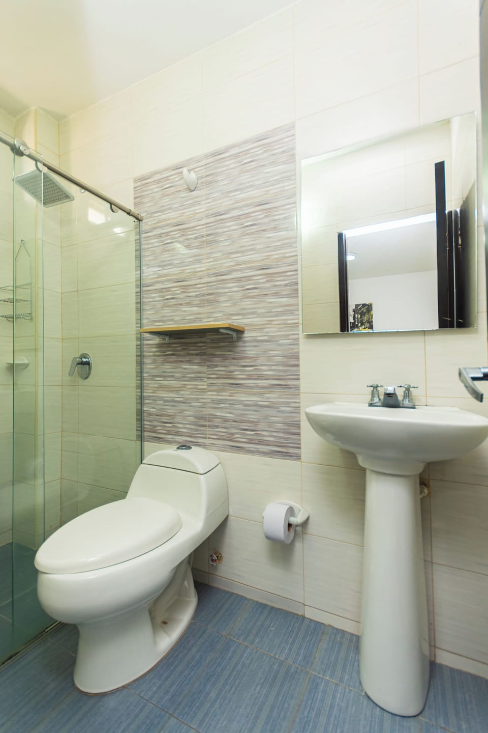 Standard Double Room | Bathroom | Hair dryer