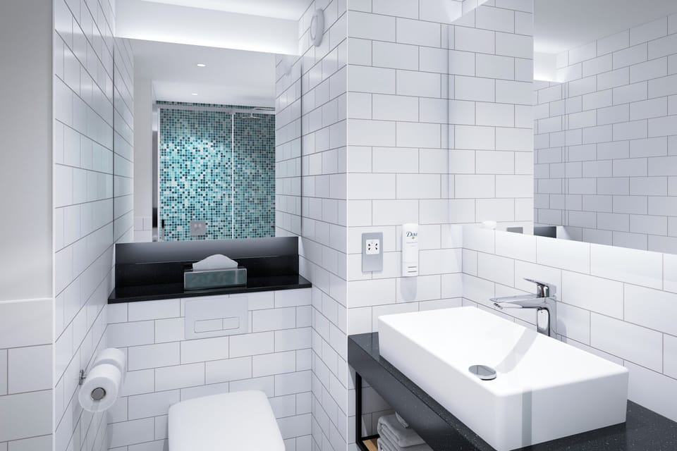 Shower, towels