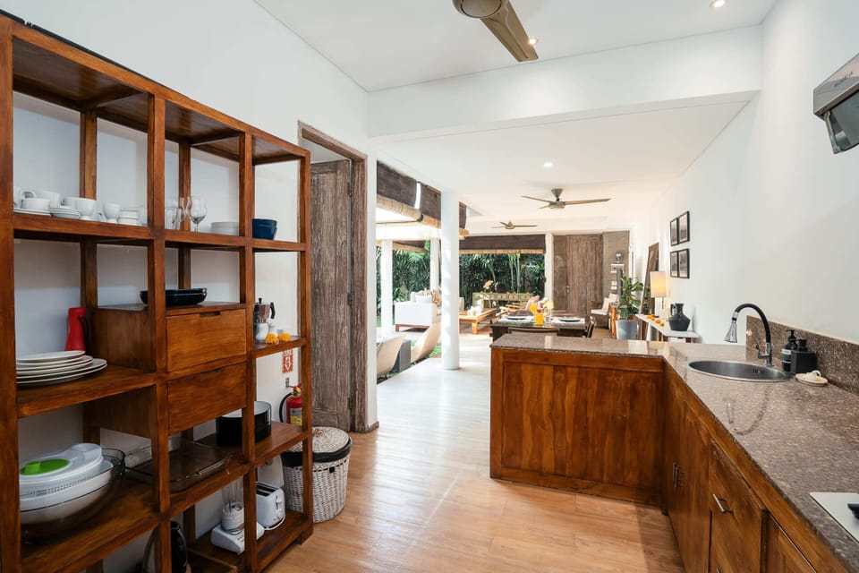 Basic Villa, 1 King Bed | Private kitchen | Microwave, stovetop, electric kettle, toaster