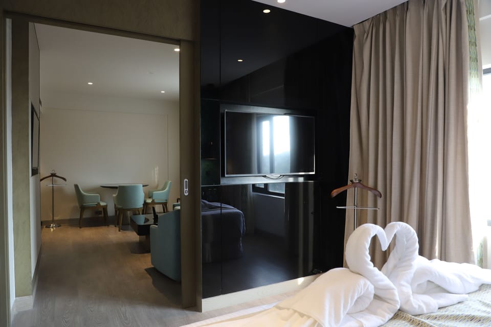 In-room safe, desk, iron/ironing board, free WiFi