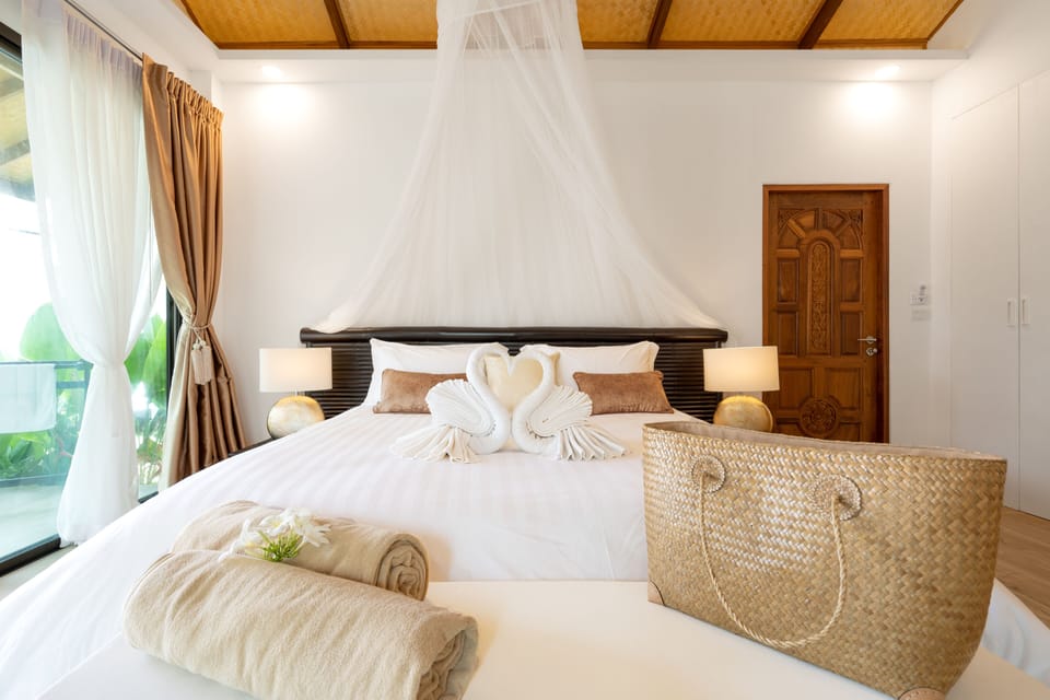 Luxury Room, 1 King Bed, Terrace, Beach View | Minibar, in-room safe, desk, free WiFi