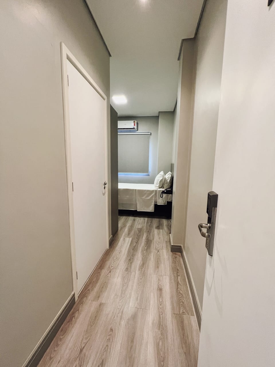Traditional Single Room | In-room safe, individually furnished, desk, laptop workspace
