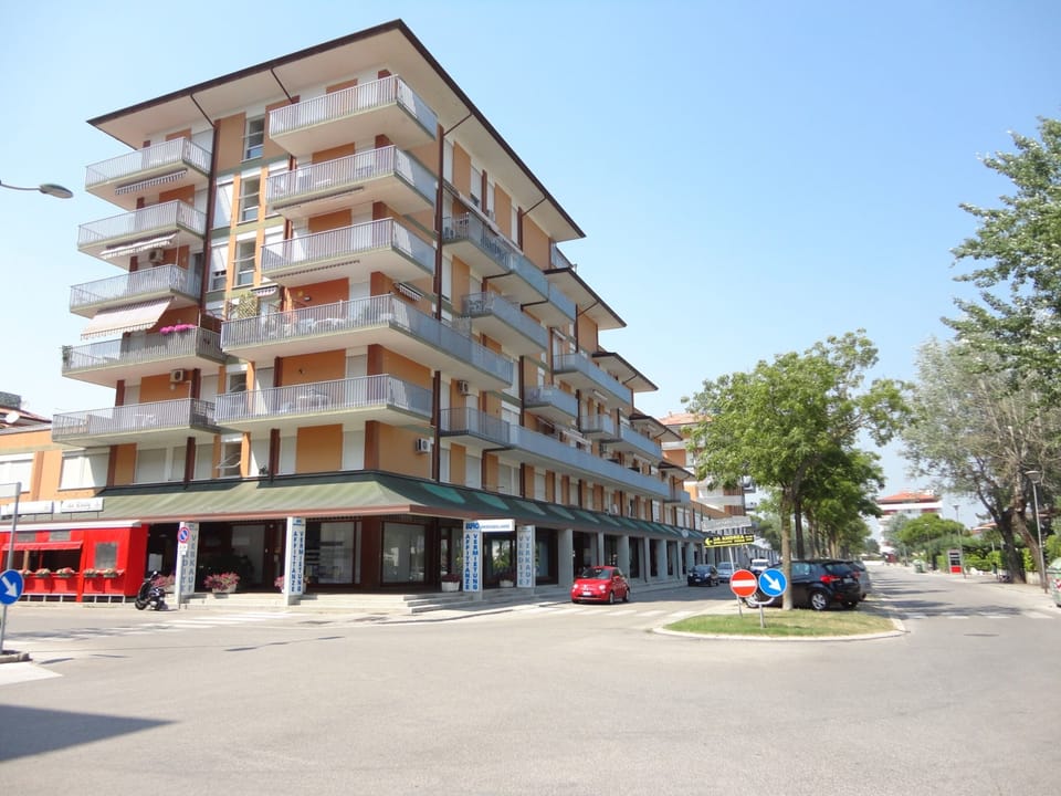 Apartment, 1 Bedroom, Balcony, City View | Exterior
