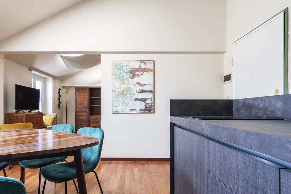 Apartment | Living area | Flat-screen TV