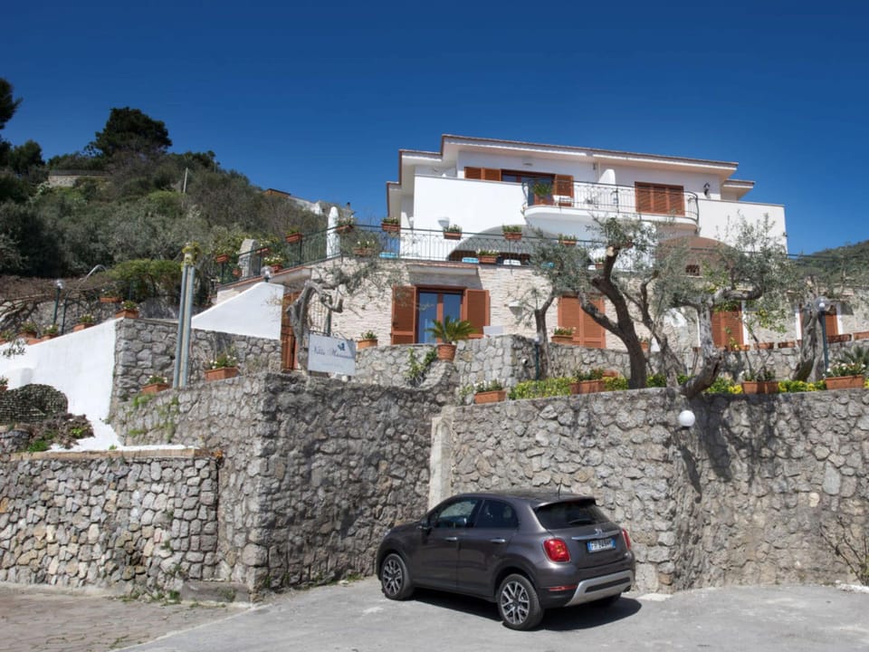 House | 4 bedrooms, high-speed internet
