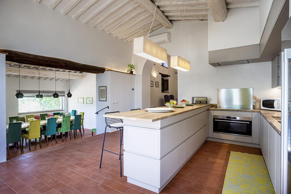House | 9 bedrooms