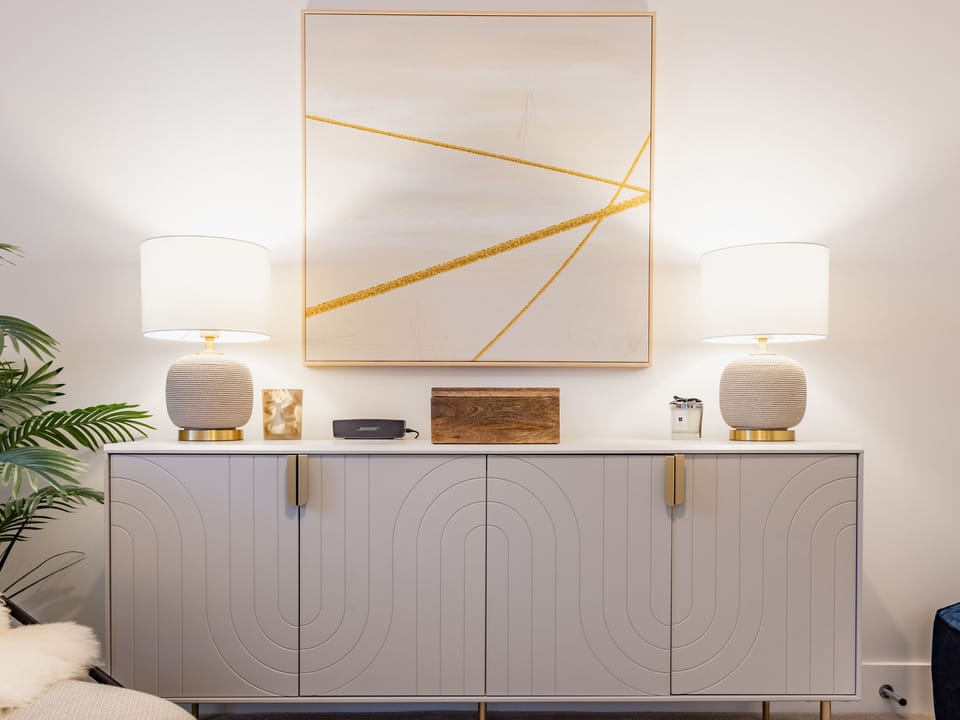 Cottage | Private kitchen | Fridge, dishwasher, electric kettle, toaster