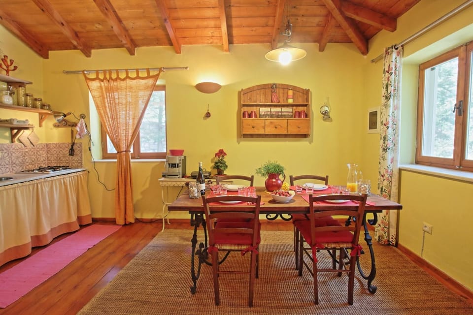 House | 1 bedroom
