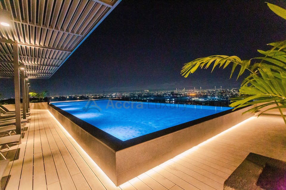 Infinity pool