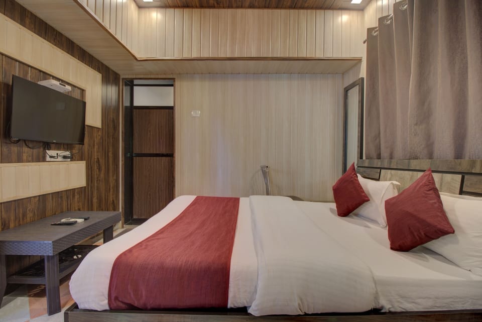 Deluxe Room | Free WiFi