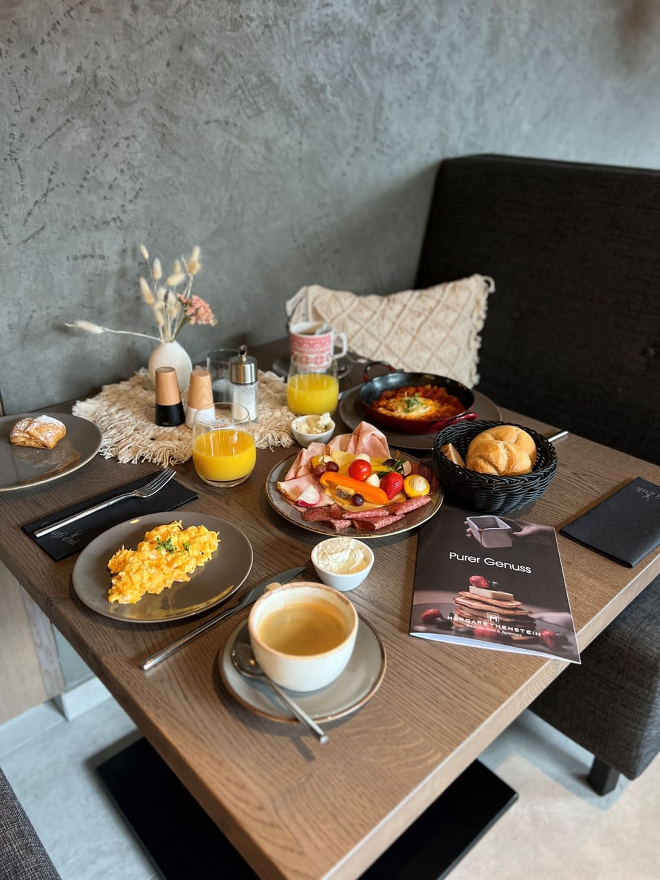 Daily local cuisine breakfast for a fee