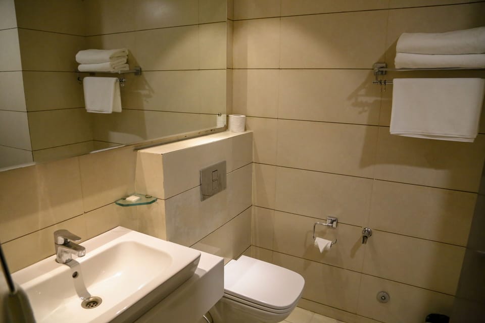 Superior Room | Bathroom