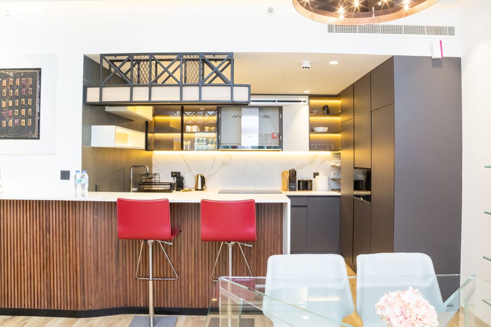 Apartment | Private kitchen | Fridge, oven, stovetop, coffee/tea maker