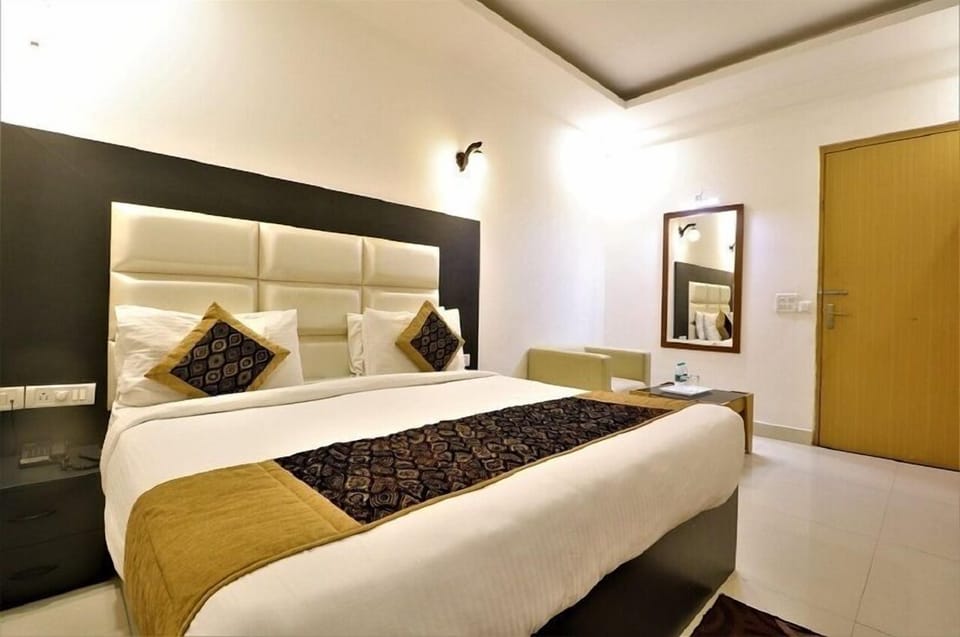 Deluxe Double Room | Free WiFi