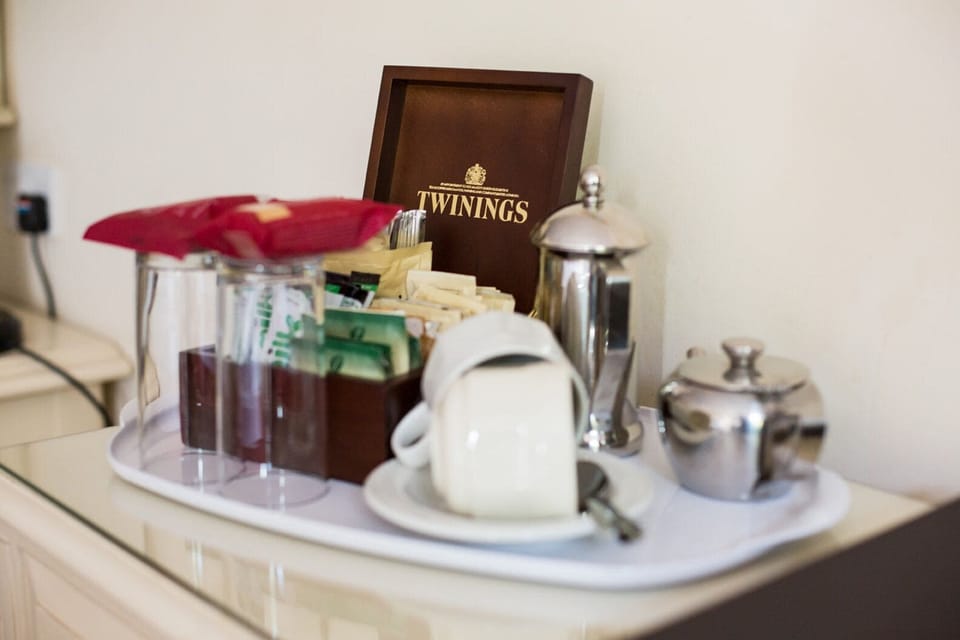 Desk, soundproofing, iron/ironing board, free WiFi