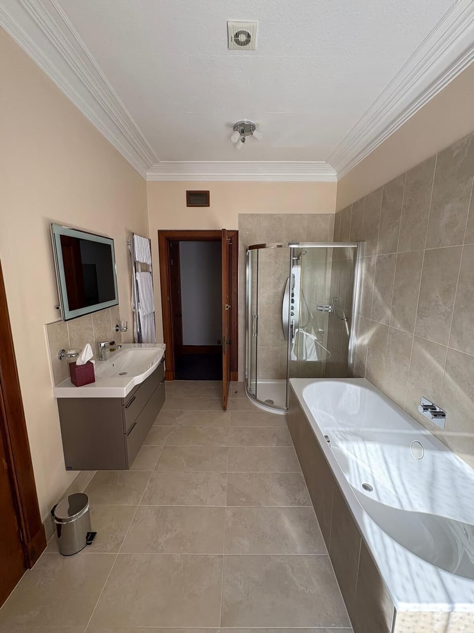 Premier Double Room, Ensuite (Super King ) | Bathroom