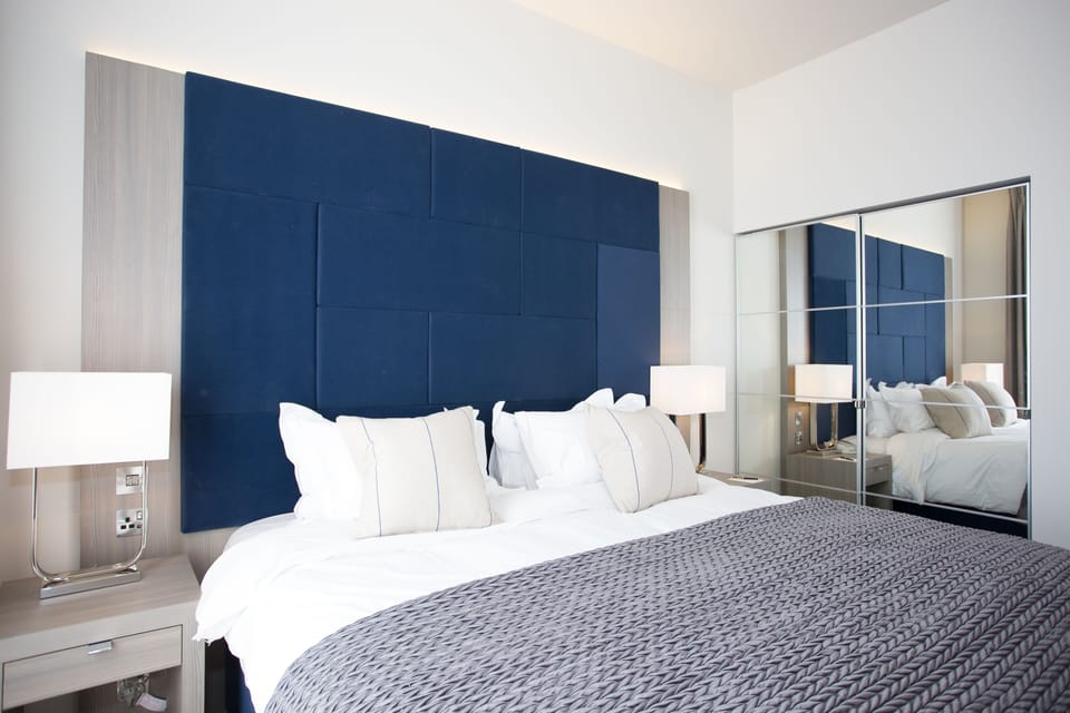 Rannoch Suite | Premium bedding, in-room safe, laptop workspace, blackout drapes