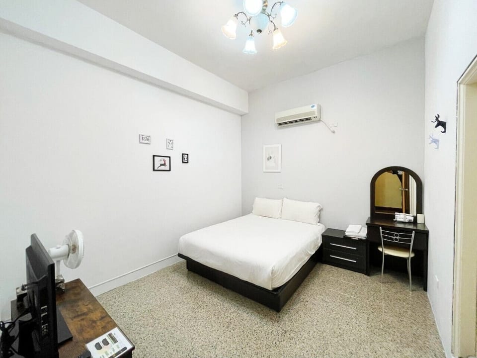 Basic Room | Free WiFi