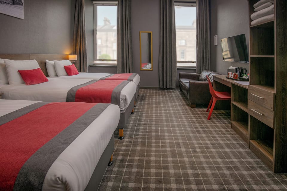 Standard Room, 3 Twin Beds, Non Smoking | Desk, laptop workspace, soundproofing, iron/ironing board