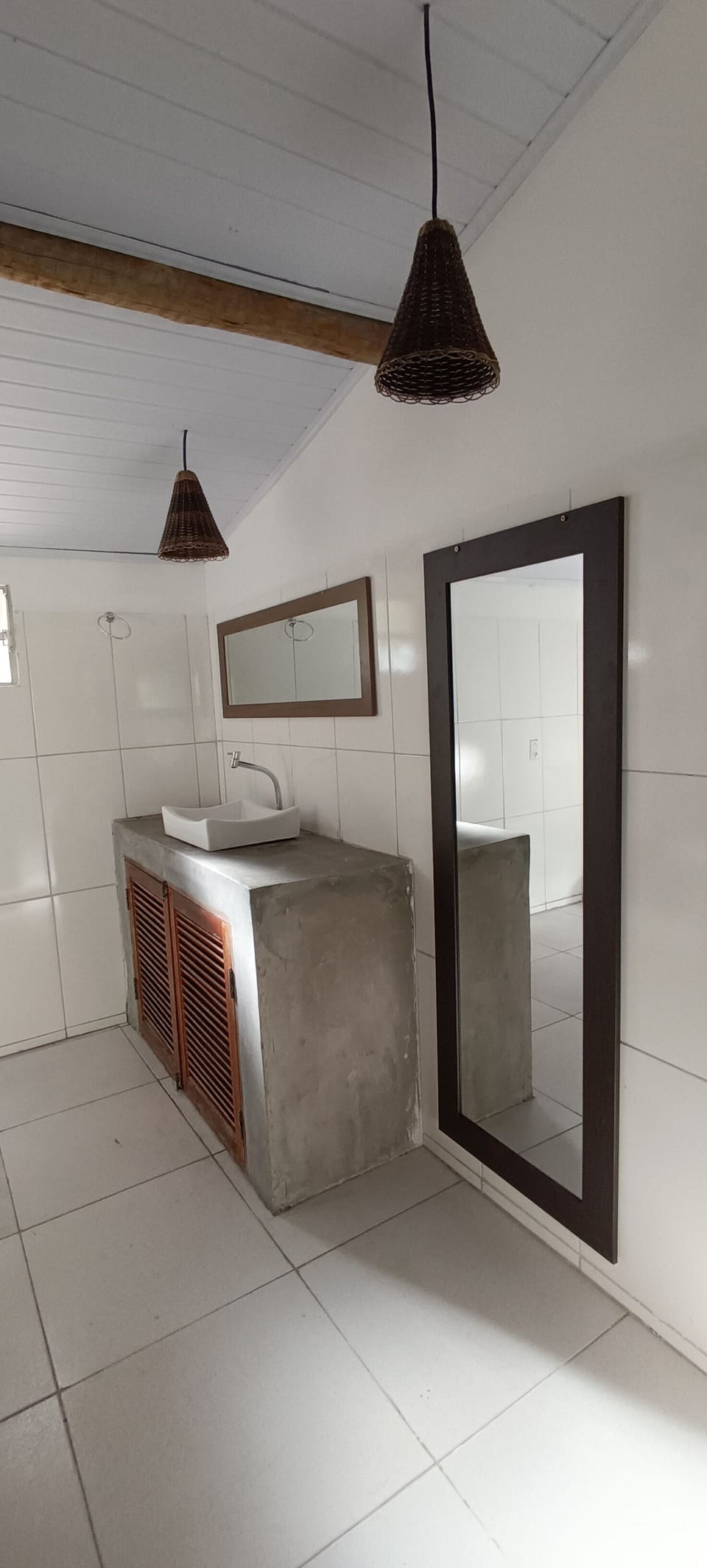 Superior Triple Room, Multiple Beds, Patio, Garden View | Bathroom | Shower, hair dryer