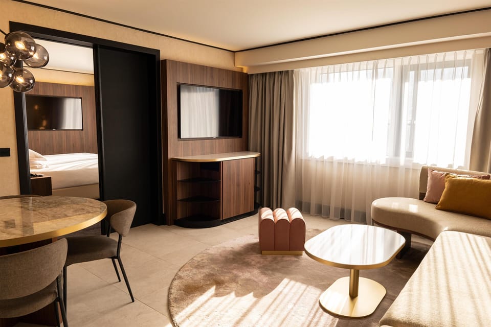 Presidential Suite | Living area | Flat-screen TV, pay movies