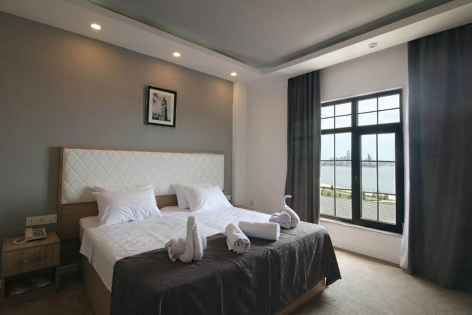 Premium bedding, minibar, in-room safe, desk