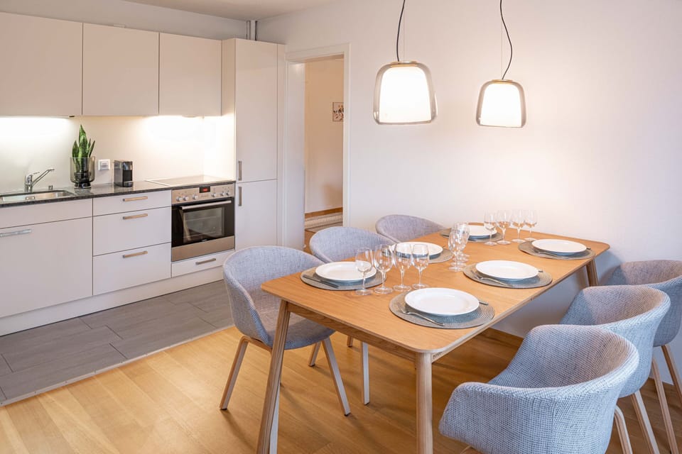 City Apartment, 1 Bedroom | In-room dining