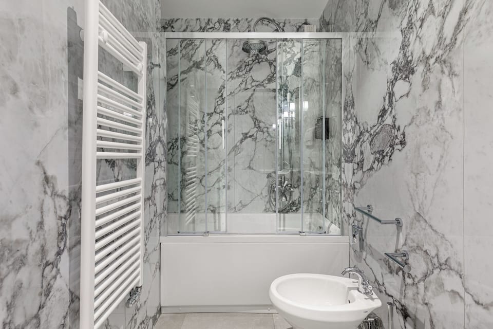 Eco-friendly toiletries, hair dryer, towels