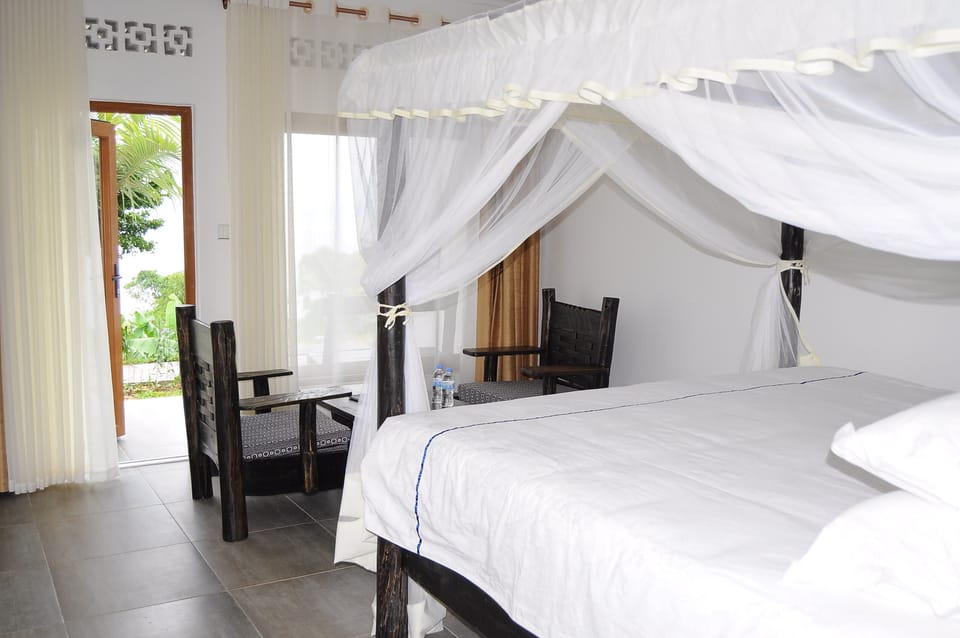 Room, 1 Bedroom, Balcony, Garden View | 1 bedroom