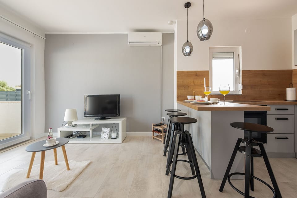 Villa, 4 Bedrooms, Private Pool, Mountain View | Living room