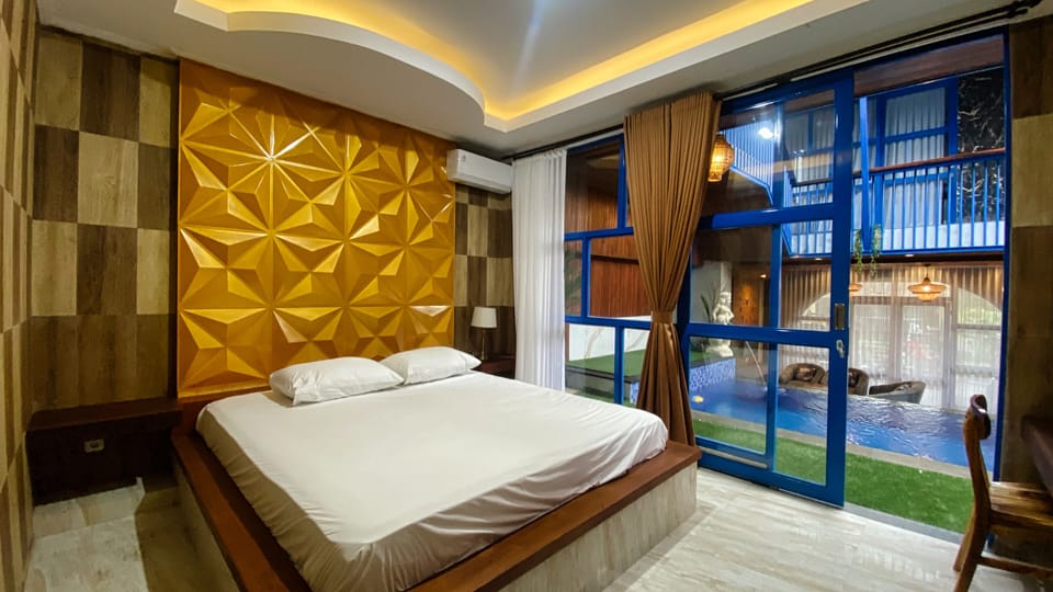Deluxe Room | Desk, free WiFi, bed sheets