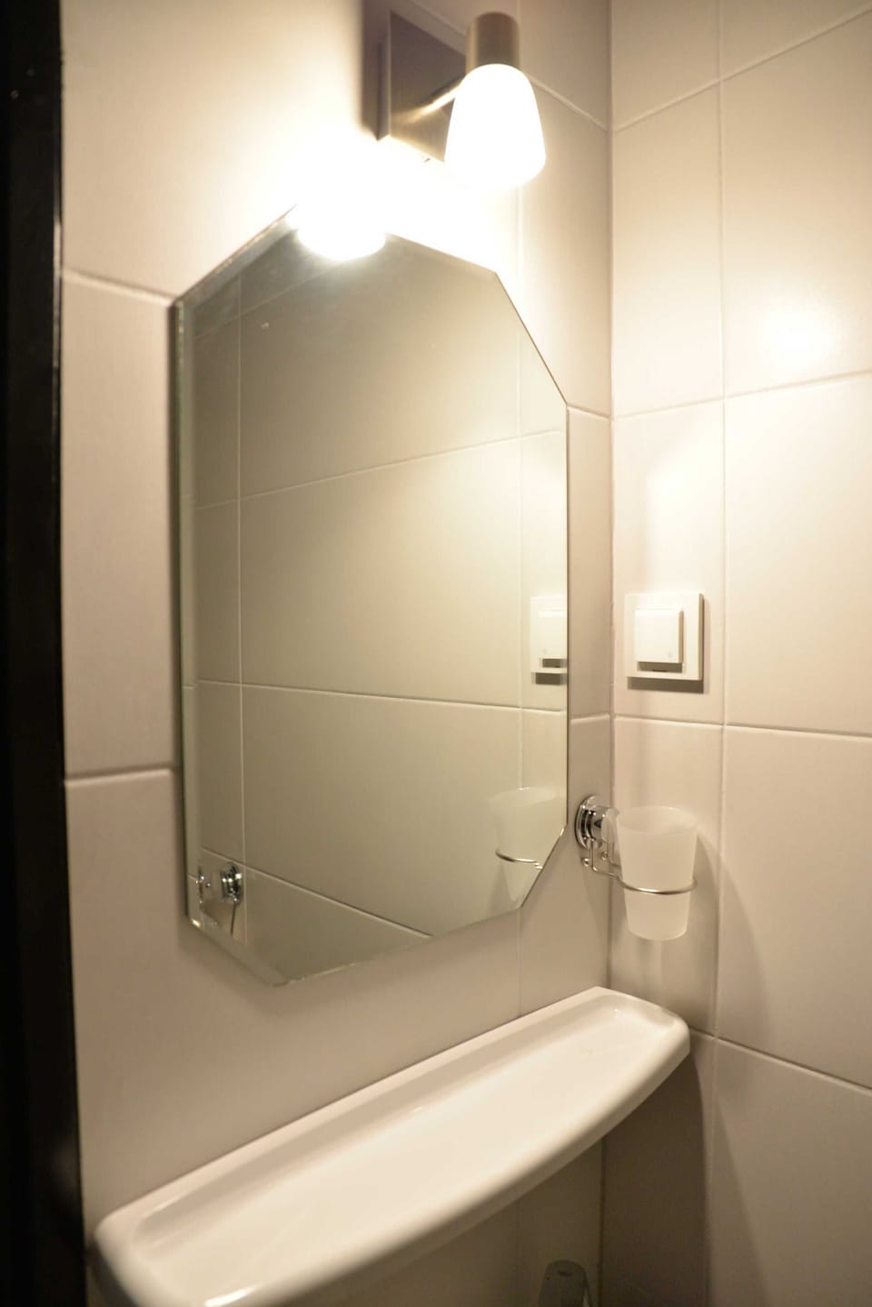 Double Room (Double Room) | Bathroom | Shower, towels