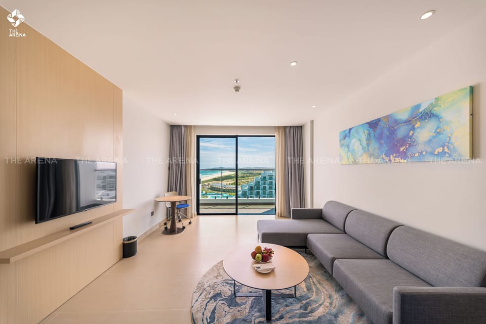Suite One-bedroom | Living area | LCD TV