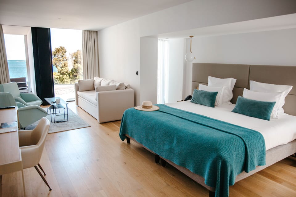 La Terrasse Suite Familiale, vue Mer | Premium bedding, in-room safe, soundproofing, iron/ironing board